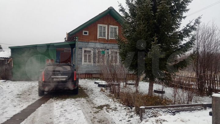 Дом 52,8 м² на участке 10,8 сот.