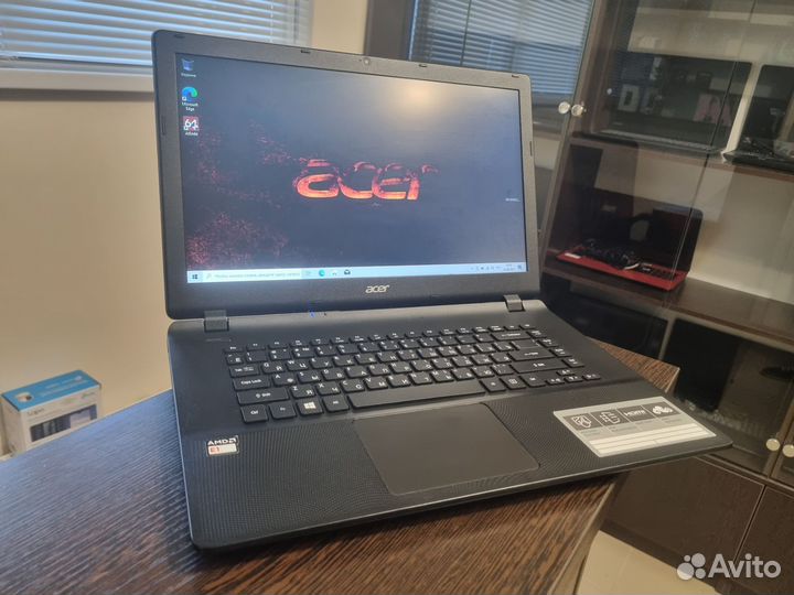 Acer Aspire ES1-521-26UW (2 ядра / 4Гб/ SSD)