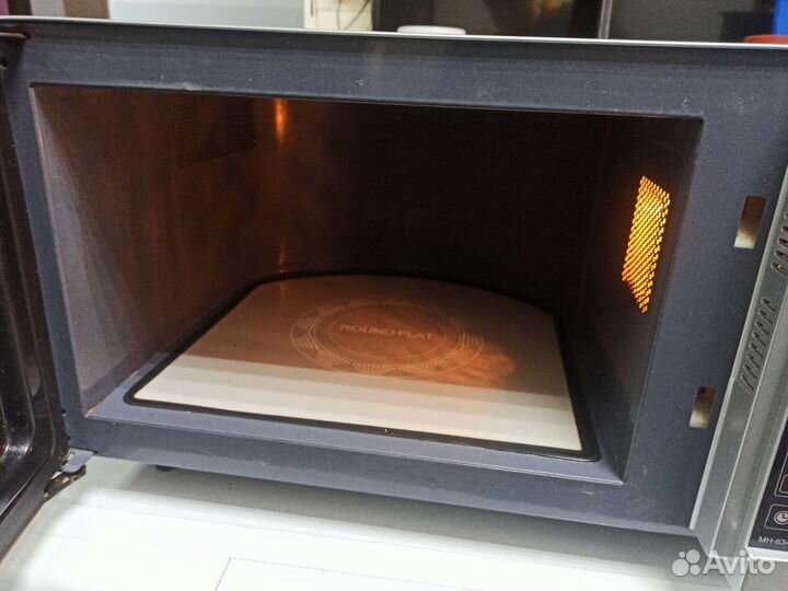 Микроволновая свч печь LG 850Вт Гриль