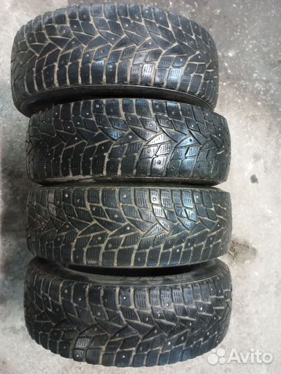 Dunlop SP Winter Ice 02 185/60 R15 88T