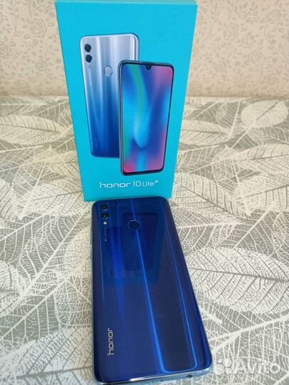 HONOR 10 Lite, 3/64 ГБ