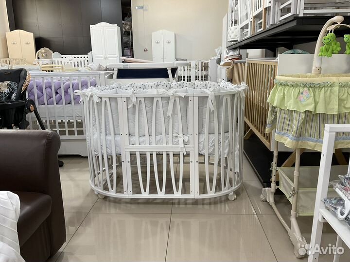 Детская кроватка