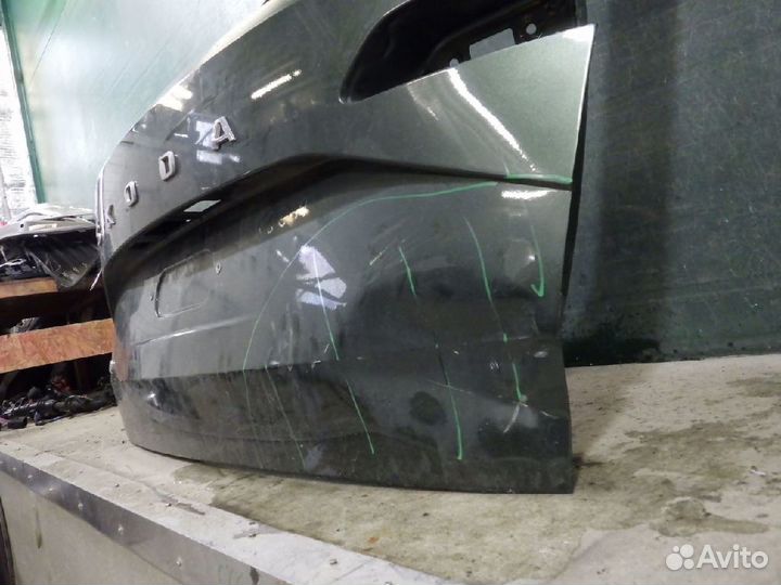 1264221 skoda karoq крышка багажника 2020