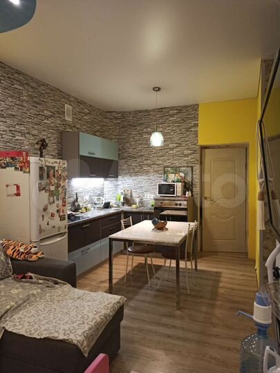 2-к. квартира, 55,4 м², 2/3 эт.
