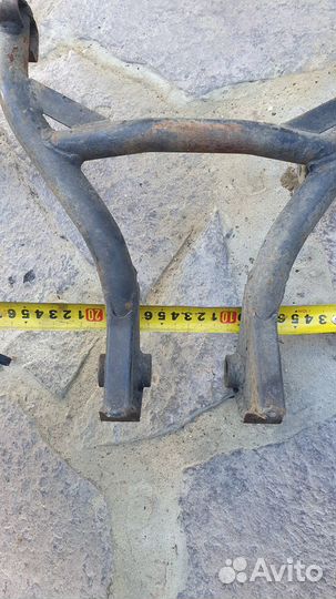 Подножка центральная Suzuki GSX400F Сузуки