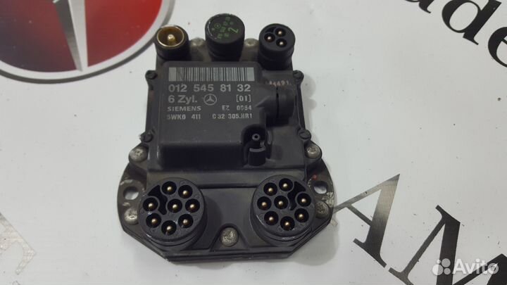 Блок управления зажиганием (коммутатор) W140