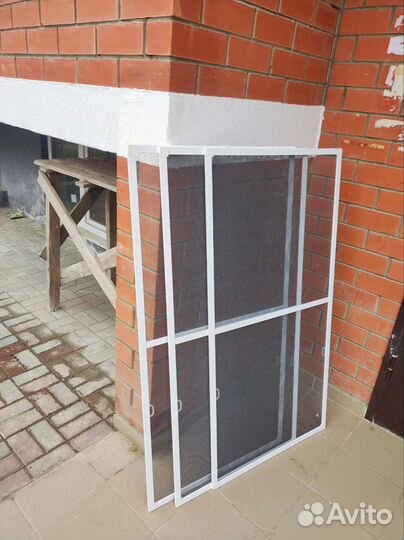 Москитные сетки на окна