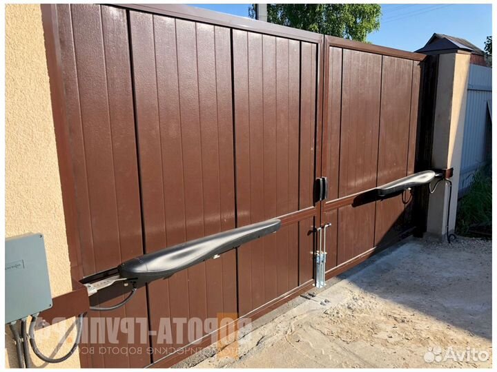 Ворота распашные alutech