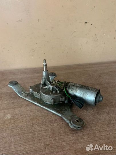 Моторчик заднего дворника Carisma