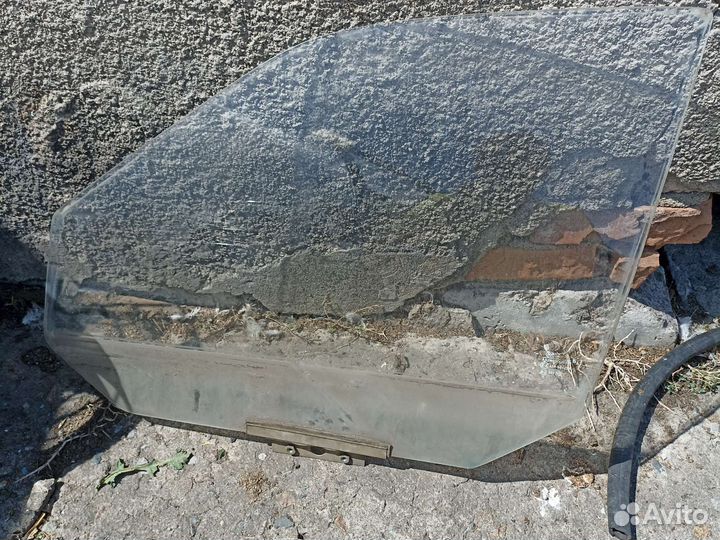 Комплект боковых стекол