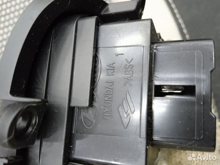 Блок подогрева руля и регулировки фар Kia Ceed JD