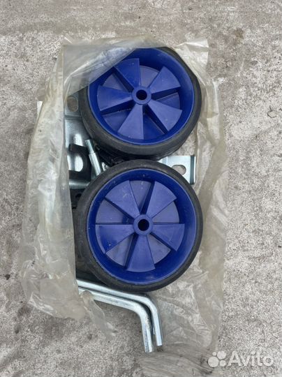 Колеса на велосипеды и тачку