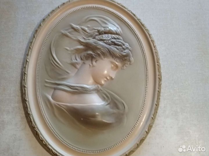 Камея панно