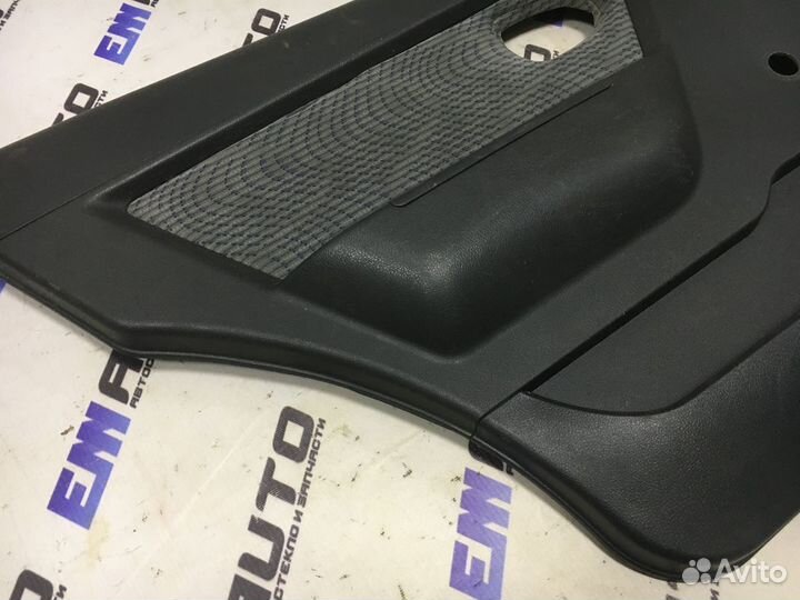 Обшивка двери задней левой Дэу Нексия Н150