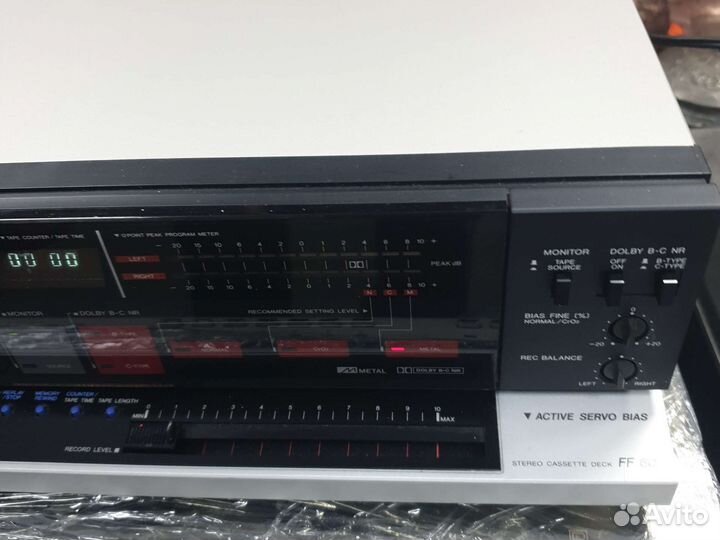 Кассетная дека aiwa FF 60