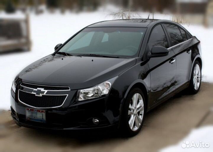 Лобовое стекло Шевроле Круз