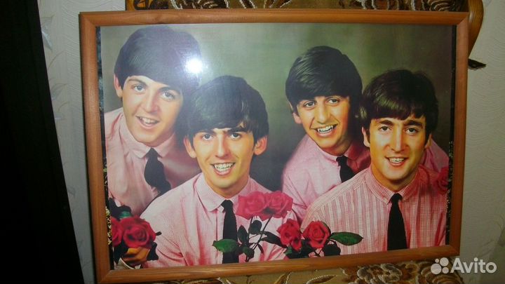 The Beatles с розочками и др