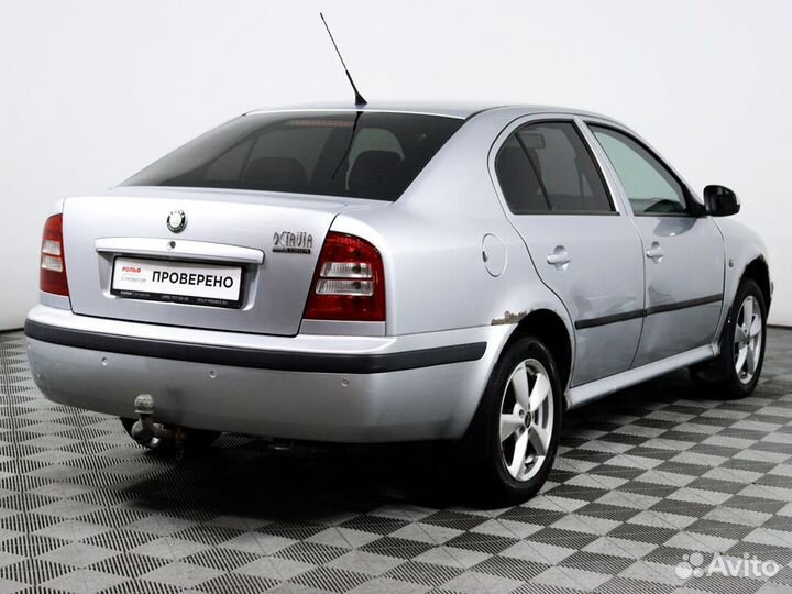 Skoda Octavia 1.6 МТ, 2010, 225 223 км