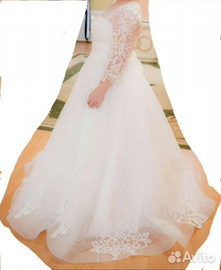 Свадебное платье