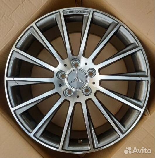 Комплект разношироких R20 для Mercedes E-класс