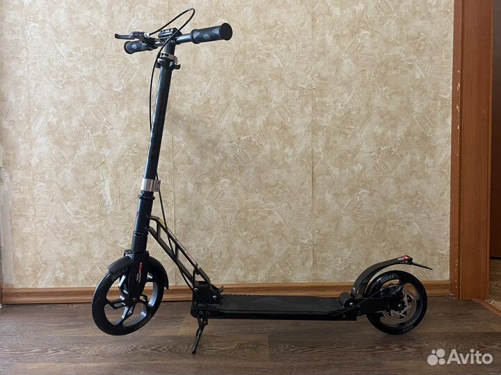 Самокат взрослый (Roces)