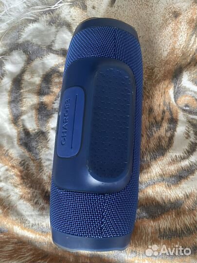 Колонка jbl charge 3