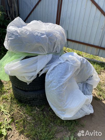 Nokian Tyres Hakka Blue 215/55 R17