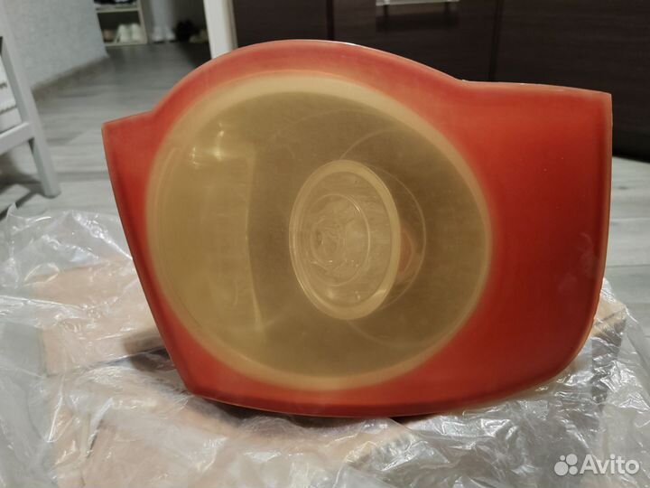 Задний левый фонарь в крыло volkswagen jetta 5