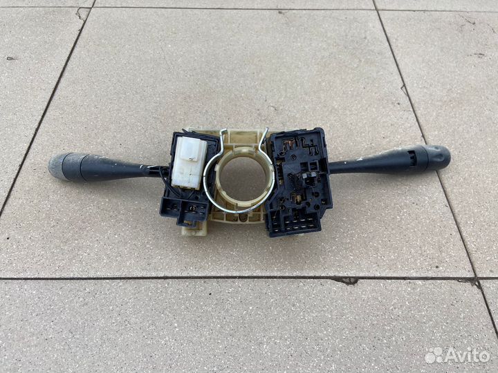 Подрулевой переключатель (в сборе) Nissan Primera