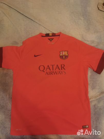 Футбольная форма челси и Барселона