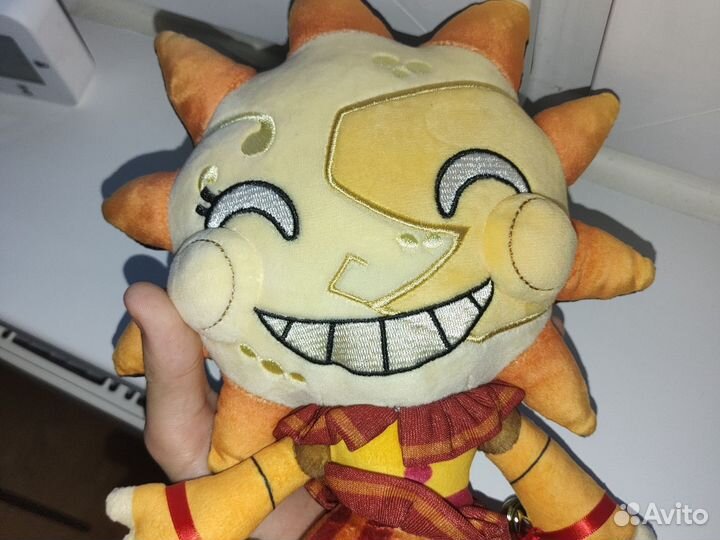 Youtooz Sun and Moon plush