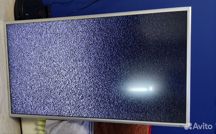 Телевизор Bush (C46Z18dvbiptvt2) 46