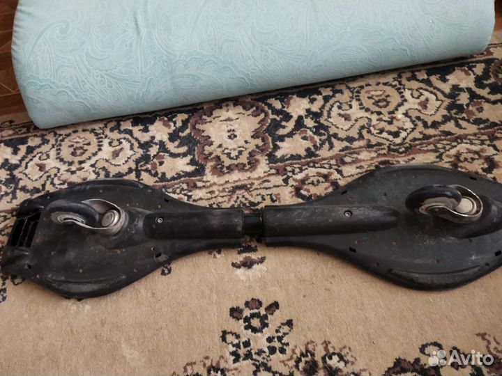 Двухколесный скейтборд