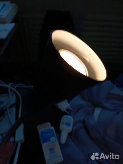 Лампа настенная