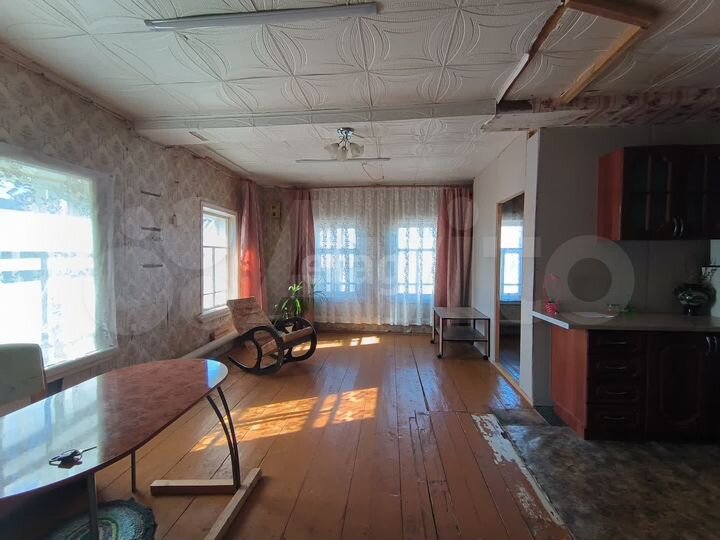 Дом 57 м² на участке 5 сот.