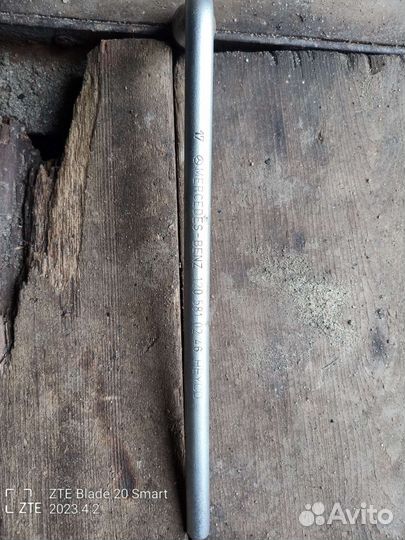 Балонный ключ 17мерседес