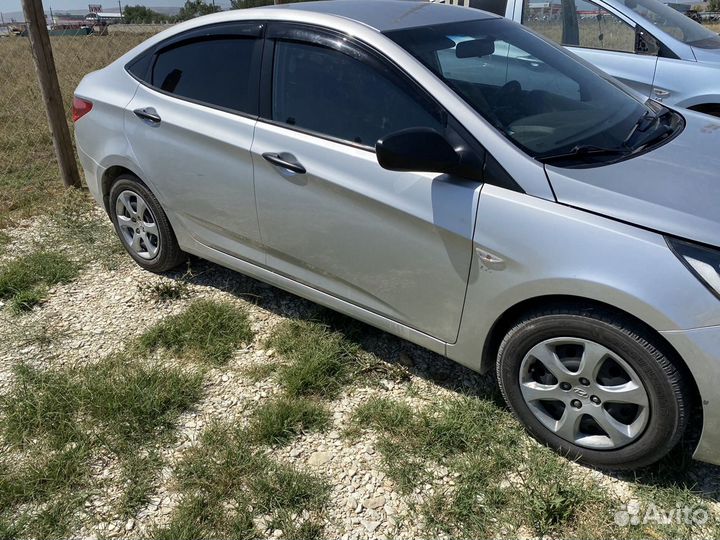 Разбор Hyundai Solaris Дорестайлинг