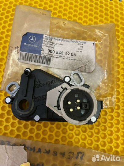 Датчик заднего хода mercedes