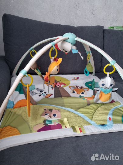 Развивающий коврик tiny love