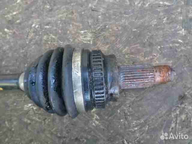 Полуось передняя R BMW 3-Series E90 7529388