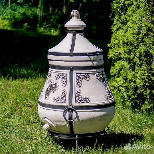 Толстостенный тандыр на подставке 