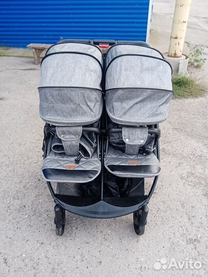 Прогулочная коляска для двойни бу