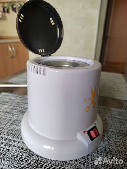 Стерилизатор для маникюрных инструментов