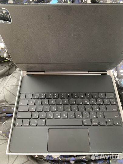 Клавиатура Apple для iPad Pro 12.9