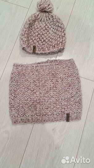 Детская шапка + манишка, перчатки