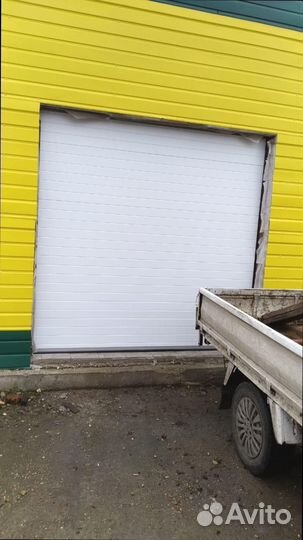 Ворота автоматические секционные утепленные