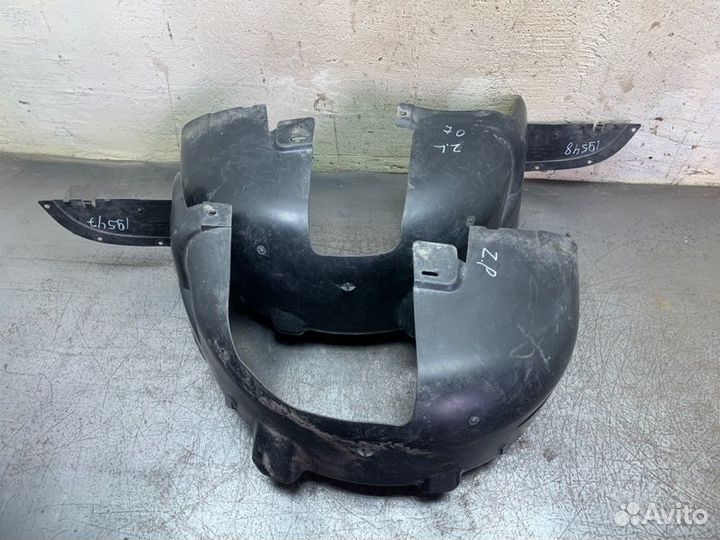 Защита крыла пластмассовая (подкрылок) задняя