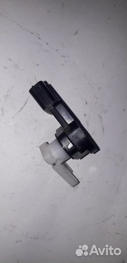 Датчик педали газа Mitsubishi Chariot Grandis