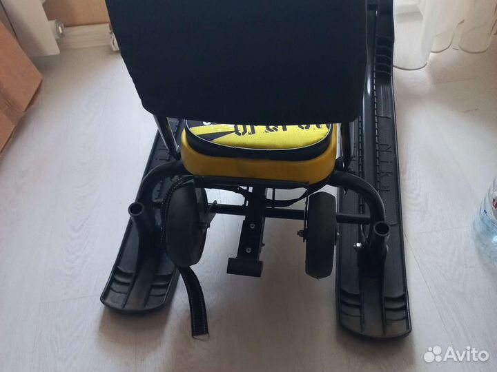 Снегокат с колесами