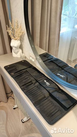 Пинал под кисти